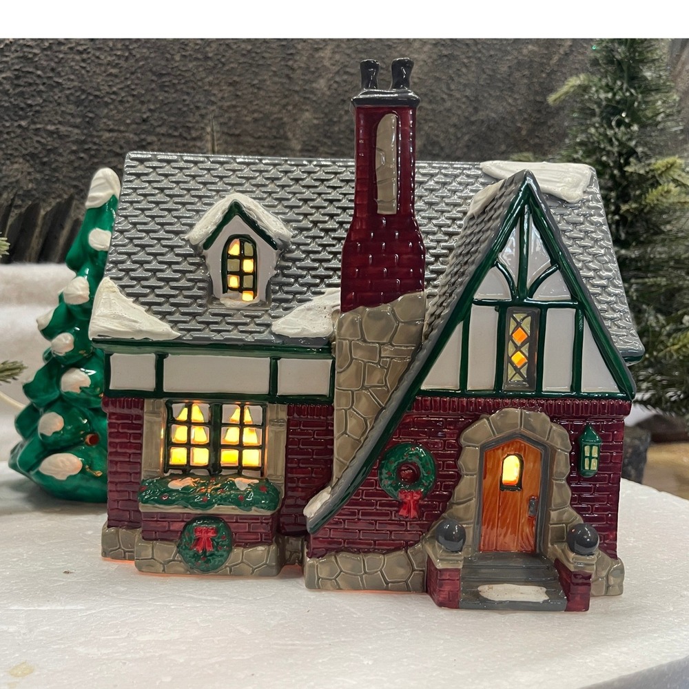 Department 56 Snow Village OAK GROVE TUDOR Christmas Village House